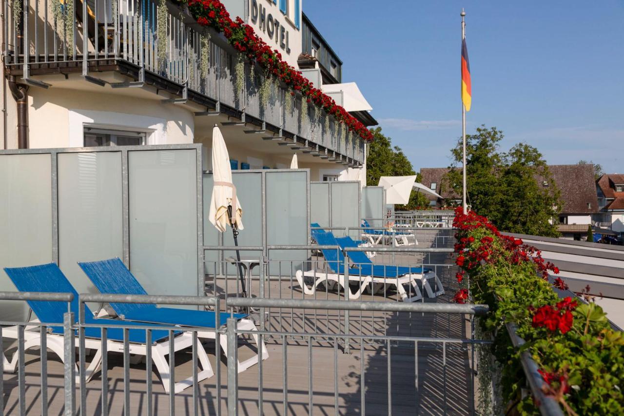 Strandhotel Loechnerhaus Reichenau Buitenkant foto